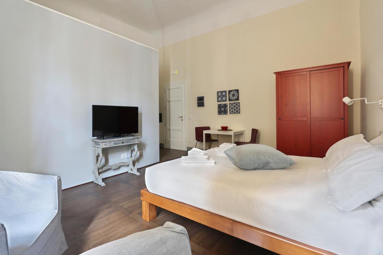 Apt. Fiordaliso - Pauline Suites, Palazzo Borghese Apartamento *